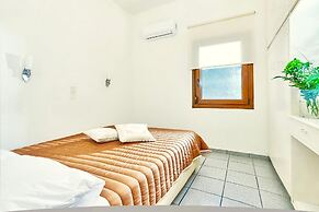 Villa Karteros With Private Swimming Pool