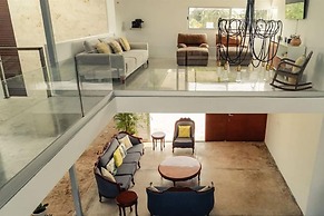 Casa Virasol - Yucatan Home Rentals