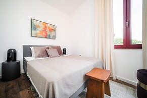 Nomad s Nest in Bonfim - 1bed Balcony View