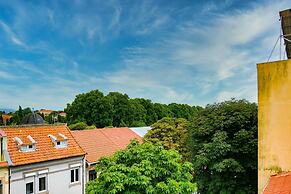 Nomad s Nest in Bonfim - 1bed Balcony View