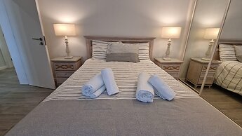 Ribas Apartment by Acasadascasas