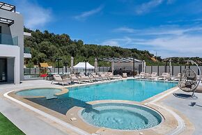 Luxurious Villa Mare - With 150m Pool