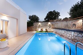 Villa Excesio - With Private Pool