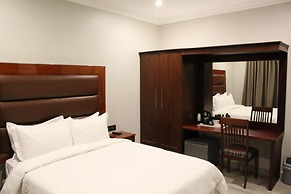 A Pristine B B Located in Belvedere Harare - 2006