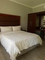 A Pristine B B Located in Belvedere Harare - 2006