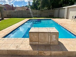 A Pristine B B Located in Belvedere Harare - 2006