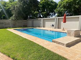 A Pristine B B Located in Belvedere Harare - 2006
