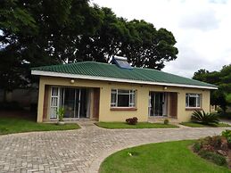 2 Bedroomed Apartment With En-suite and Kitchenette - 2069