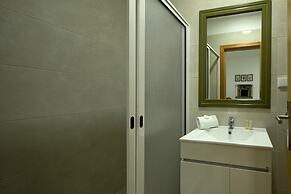 Ribeira das Casas Apt 1A by Homie