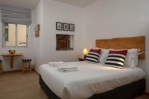 Ribeira das Casas Apt 1A by Homie