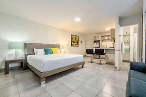 Turibana Plaza Suite 7