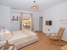 Sky Beachfront Villa With Private Pool