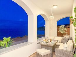 Sky Beachfront Villa With Private Pool
