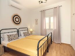 Sky Beachfront Villa With Private Pool