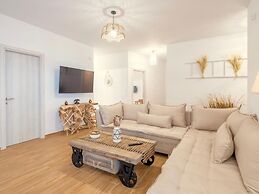 Sky Beachfront Villa With Private Pool