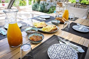 Apeiron I Villa - Instaworthy Views Ace Location