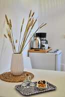 Apartments for 4 1st Floor