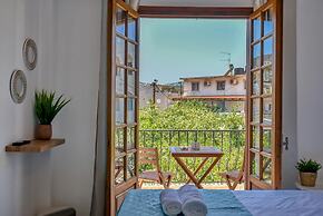 Apartments for 4 1st Floor