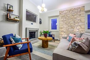 Serenity - Beautiful Newly Renovated Villa Close to Lakka