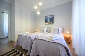 Serenity - Beautiful Newly Renovated Villa Close to Lakka