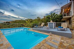 Angelina Villa - Four Bedroom Traditional Paxos Villa