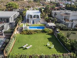 Villa Anemos by Estia