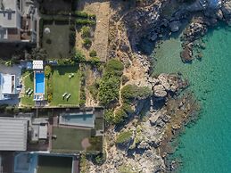 Villa Anemos by Estia