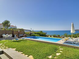 Villa Anemos by Estia