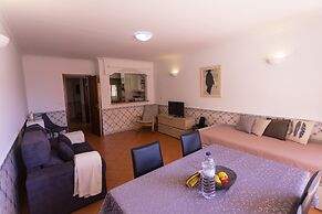 Ericeira Beach by Acasadascasas