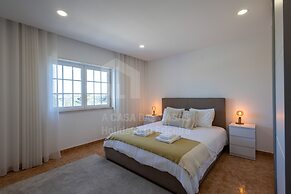 Moinho D Ouro Residence by Acasadascasas