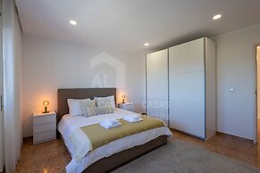 Moinho D Ouro Residence by Acasadascasas