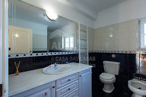 Moinho D Ouro Residence by Acasadascasas