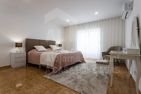 Moinho D Ouro Residence by Acasadascasas