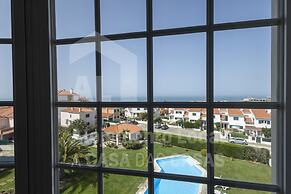 Ocean Apartment by Acasadascasas