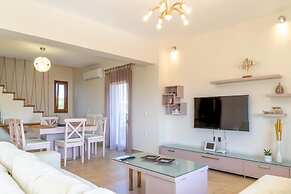 Villa Dolce Evita - With Private Pool