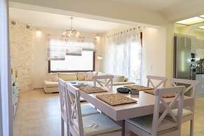 Villa Dolce Evita - With Private Pool