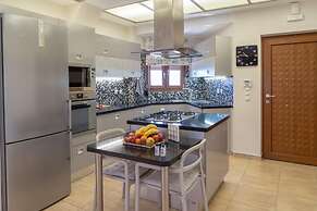 Villa Dolce Evita - With Private Pool