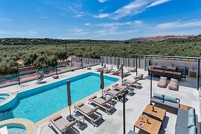 Luxurious Villa Micha - With 150m Pool