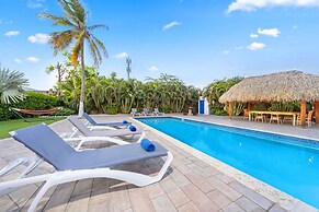 Turibana Plaza Suite 4 w Balcony