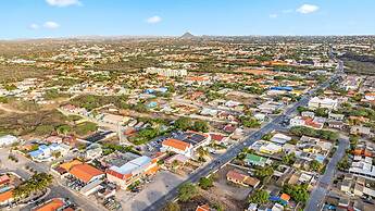 Turibana Plaza Suite 4 w Balcony