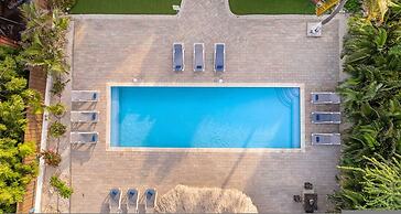 Turibana Plaza Suite 4 w Balcony