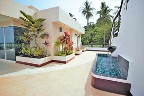 205 Sea View 900m From Karon Beach Rooftop Pool Wi-fi