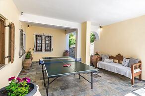 Dim Art Villa - With Private Pool