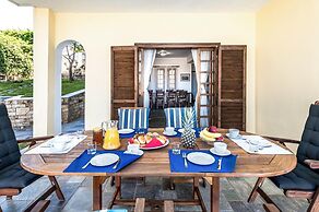 Dim Art Villa - With Private Pool