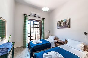 Dim Art Villa - With Private Pool