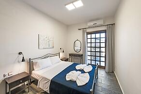 Dim Art Villa - With Private Pool