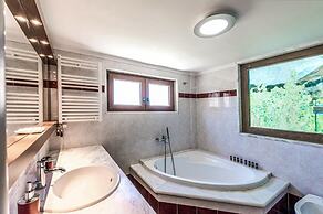 Dim Art Villa - With Private Pool