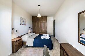 Dim Art Villa - With Private Pool