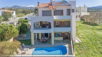 Dim Art Villa - With Private Pool