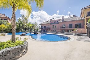 Living Funchal by Homie